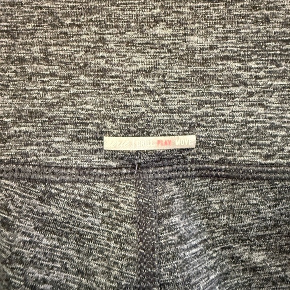 Aerie Gray Leggings - Picture 4 of 5